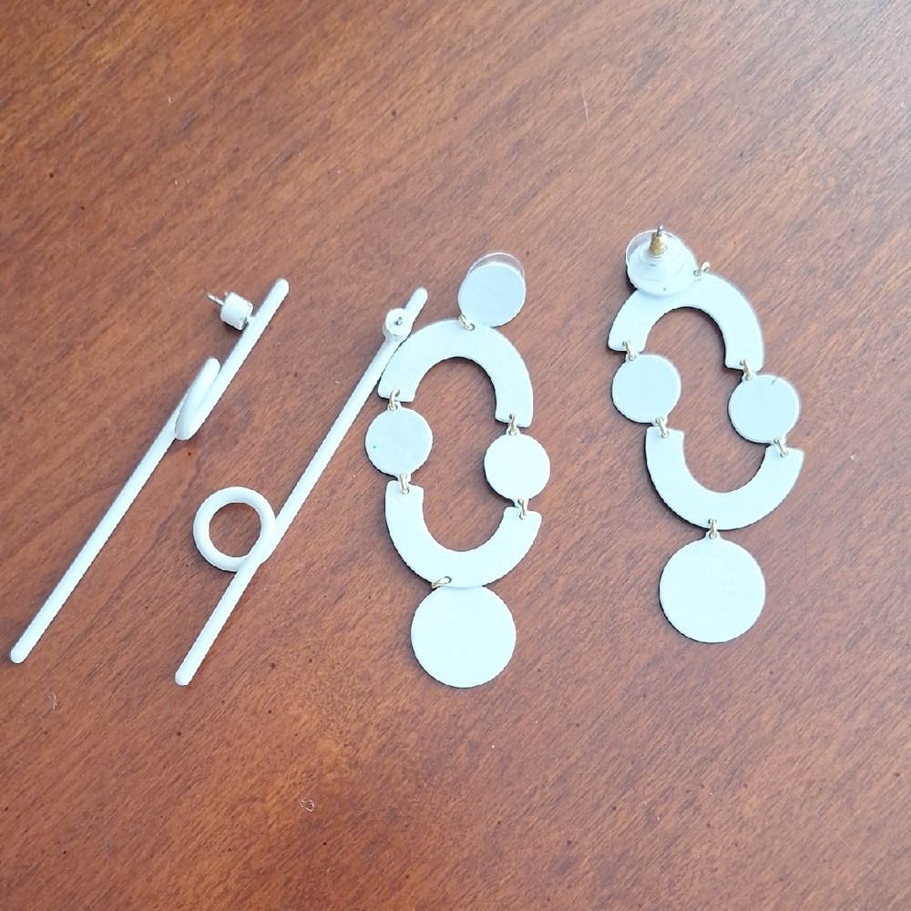 White Dangly Earrings, Set Of 2